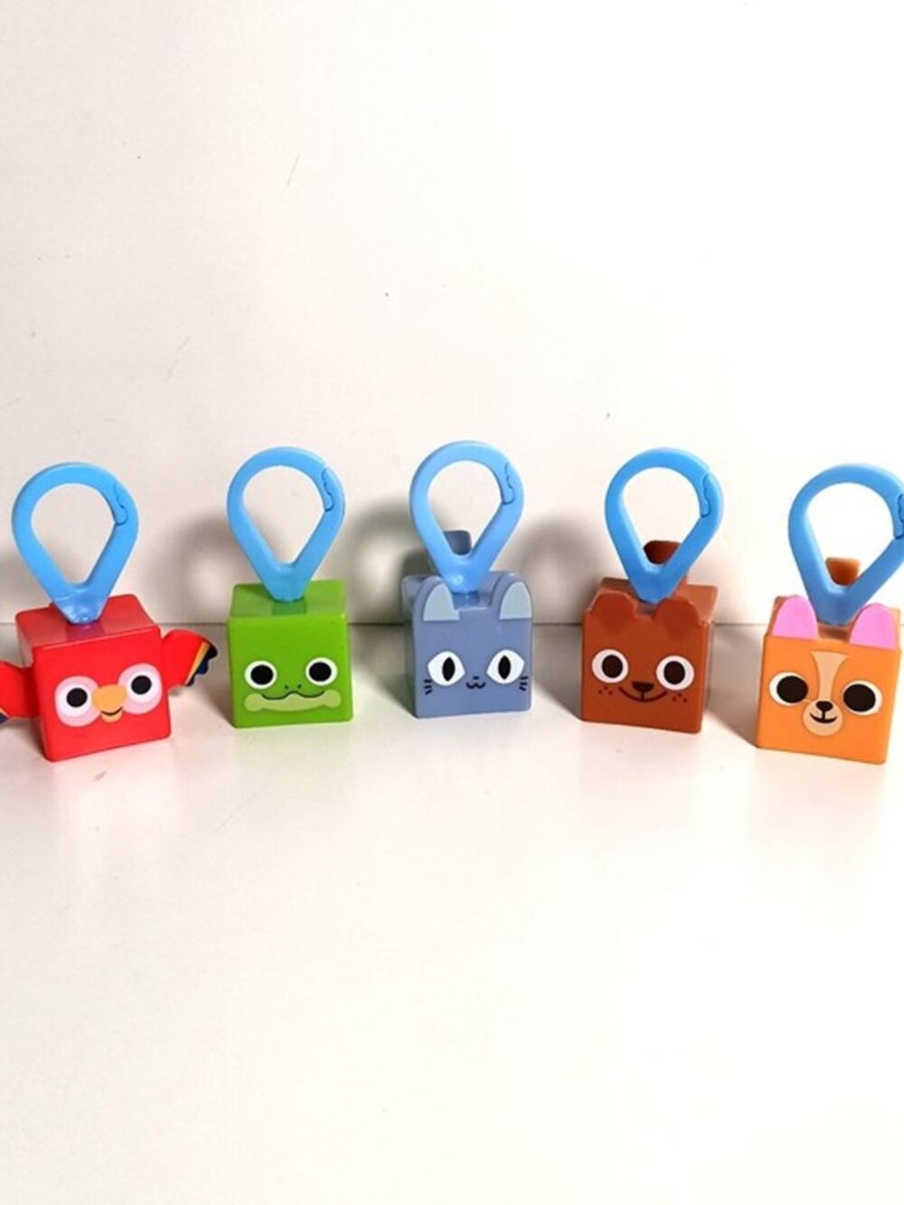 Roblox Pet Simulator Happy Meal Toys Lot of 5 Clips Figures McDonalds